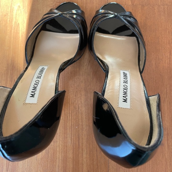 Manolo Blahnik Black Patent Leather Open-Toe Pump - Sz. 36 1/2 - Brand new! - Picture 4 of 4